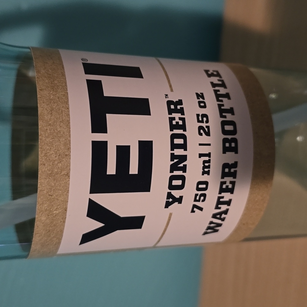 Water bottle - Picture 2 of 2